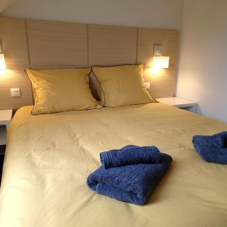 Nid D'Aven Charmante Maison, Piscine De Fevrier A Octobre 1-6P Dans Residence Пон-Авен Екстериор снимка